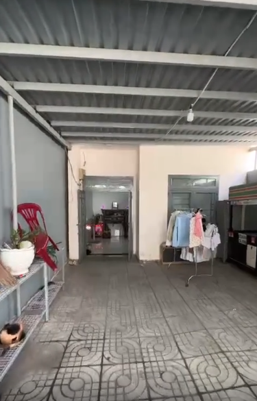 Cho thuê nhà hẻm 60 Lâm Văn Bền, 1 trệt 2 lầu, 2PN 2WC, 12 triệu