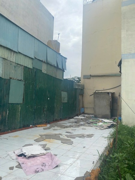Bán đất Quận 9 (đường Nguyễn Thị Tư - Phú Hữu); 4x13m; tiện xây dựng; sổ đỏ; 3,2 tỷ