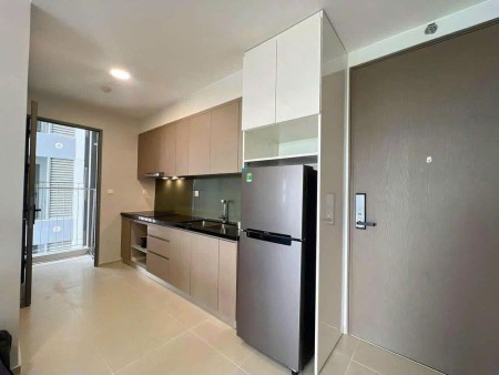 Chung cư Sky, 104 Phổ Quang, TB: 100m2, 2p ngủ, full NT, 16tr/th có Slot ô tô