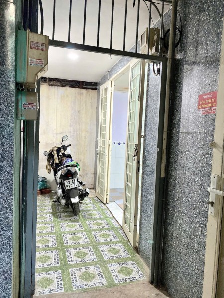 Nhà hẻm 2405 HTP Nhà Bè, căn cuối có sân riêng, Trệt, lầu suốt, ba công