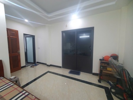 Phúc Lợi - Hàng xóm Vinhomes Riverside, khu vực bặt ngàn tiện ích