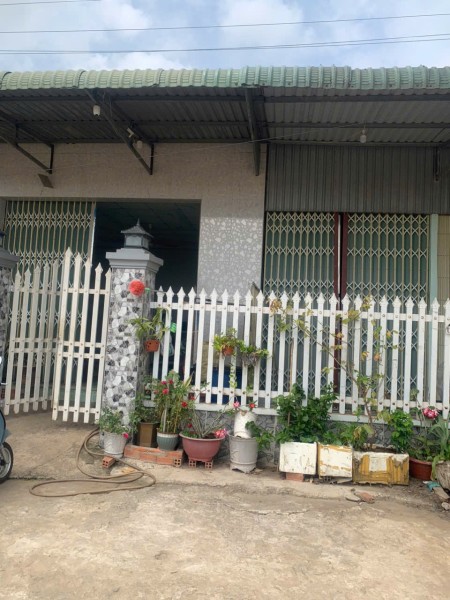 Ảnh 1 - Chính chủ kẹt tiền cần bán nhà giá rẻ, mặt tiền Võ Thị…