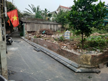 Cực Hiếm! Lô góc đẹp Ô tô vào tận đất đuờng Mới Kim Chung, Đông Anh 70m giá chỉ 5.x tỷ