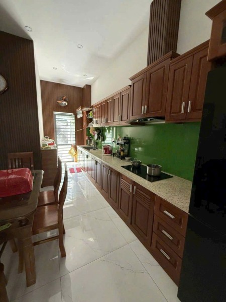 Đi đến slide 6