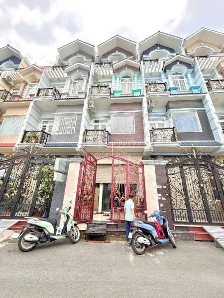 Bán gấp nhà HXH tránh nhau VIP 39 An Dương Vương, P16 Q8. DT62m2. Giá chỉ 7.5tỷ.