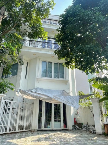 Đi đến slide 4