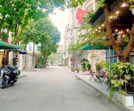 chính chủ cần bán nhà mặt phố ĐẶNG THÙY TRÂM 36M kinh doanh -vỉa hè 14 tỷ