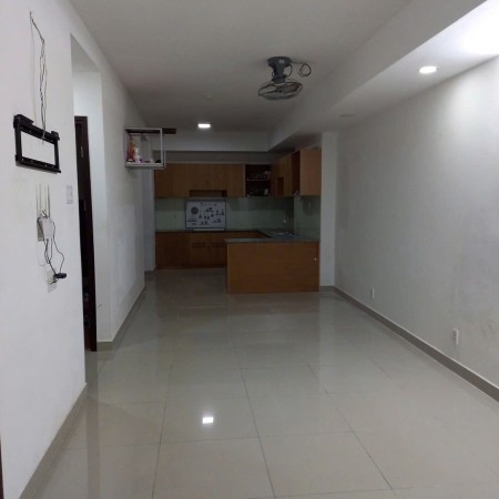 Chung cư HuD, Điện Biên Phủ,Bình Thạnh: 70m2, 2p ngủ,2wc,12tr
