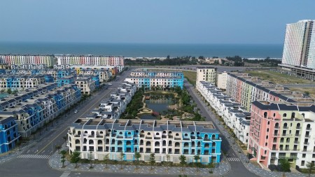 HOT HOT BÁN CĂN MÊKÔNG 4 TẦNG LK 146.110.GIÁ 13.9 TỶ