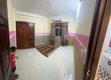 BÁN NHÀ YÊN XÁ, 40M2 X 5 TẦNG, MT4,5M, LÔ GÓC, KINH DOANH, NGÕ Ô TÔ QUA.
