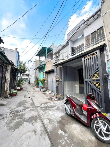 Nhà đẹp hẻm ô tô 5m thông 4x15m 3 PN có phòng ngủ ở tầng trệt đường 1A Vĩnh Lộc