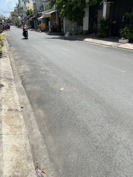 NHÀ GẦN PHẠM THẾ HIỂN, Q8, Ô TÔ VÀO NHÀ, 85M2, 5 TỶ, 0773993784 MS LINH
