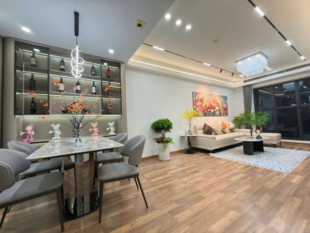 Bán căn hộ chung cư 84m2 dự án Gold mark city Hồ Tùng Mậu - 5.7 tỷ