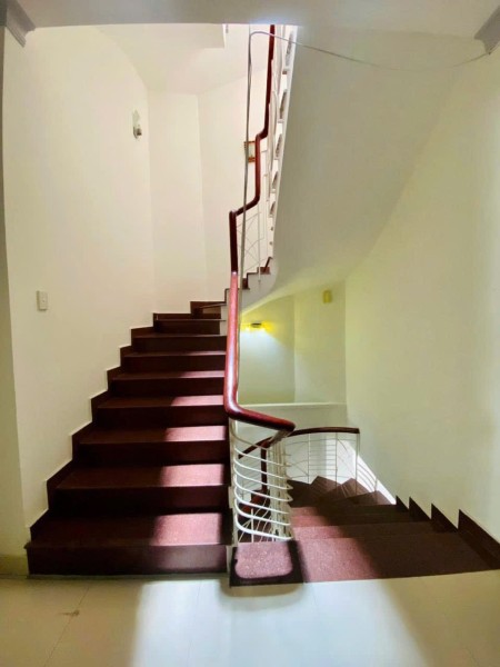 Đi đến slide 6