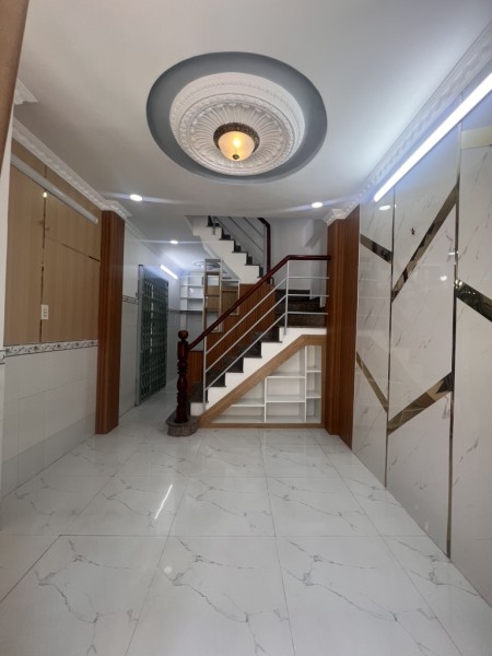 CĂN GÓC 2MT – 03 TẦNG – HXH 6M – DTSD 72M2 – NHỈNH 2 TỶ – NHÀ BÈ HIẾM CÓ