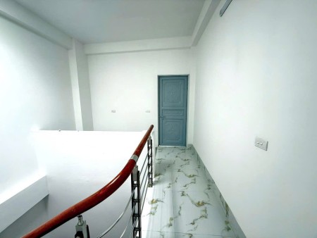 Đi đến slide 8