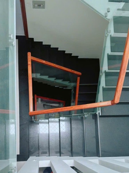 Đi đến slide 6
