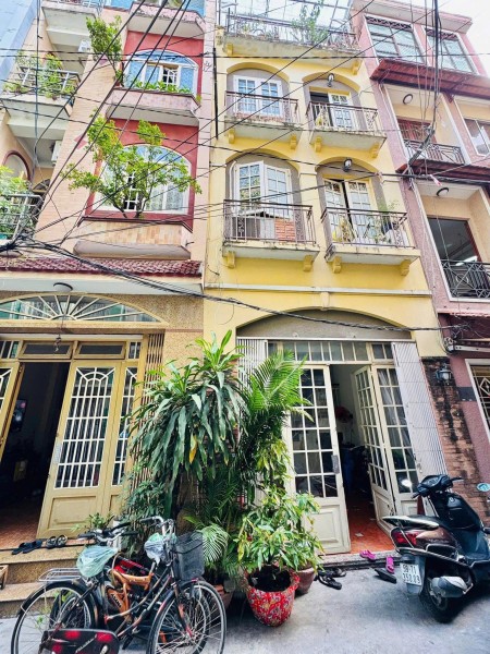 Đi đến slide 4