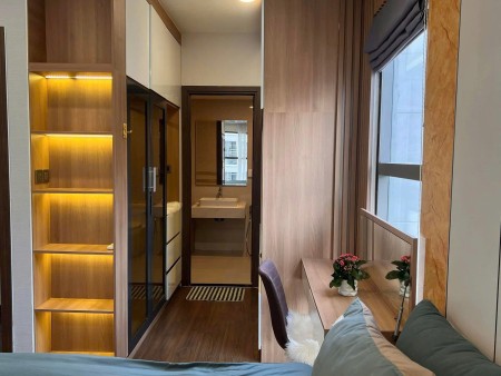 Chung cư Sky center, P2, Tân Bình: 107m2, 3p ngủ, 2wc, NTCC, 21tr