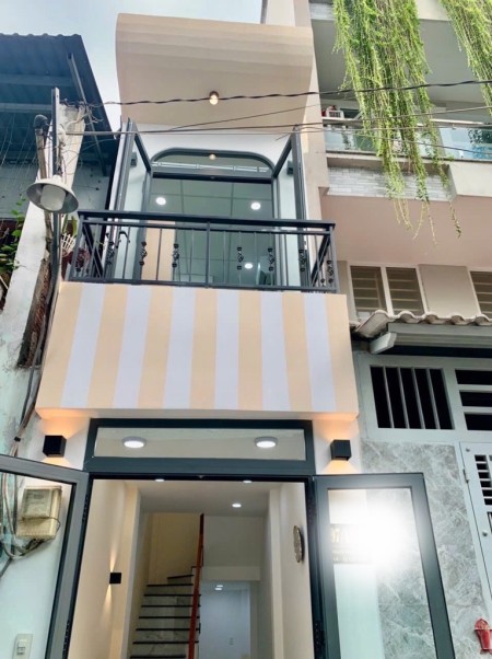Siêu phẩm nhỏ xinh - Phan Huy Ích - Hẻm xe hơi - Diện tích 18m² - Giá 2.5 tỷ