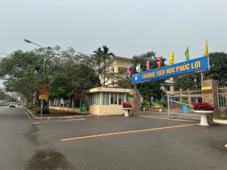 B,ÁN NH,À LONG BIÊN - NGÕ 3 GÁC PHI - SỔ A4 - BAY NHANH - NGÕ THÔNG- Ô TÔ ĐỖ NGÀY ĐÊM