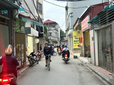 SIÊU PHẨM KINH - DOANH-NGÕ TO HƠN PHỐ VỚI MẶT TIỀN CỰC ĐẸP, DIỆN TÍCH: 52.6 M2, GIÁ: 4,65 TỶ