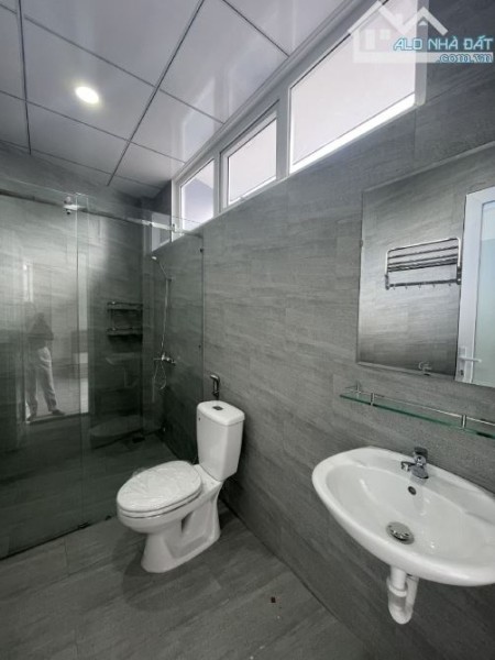 BÁN NHÀ 2 TẦNG MỚI XÂY NĂM 2024 KIỆT XE BA GÁC ĐIỆN BIÊN PHỦ