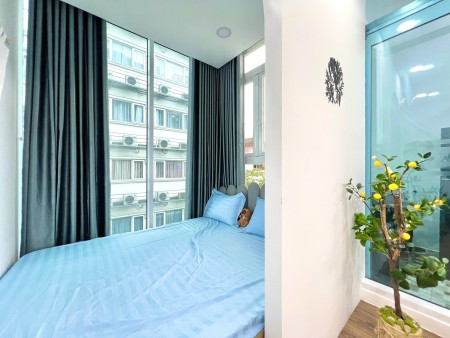 Căn hộ siêu đẹp 1 Phòng ngủ, Pk đủ nội thất Đối diện Sân bay Tân Sơn Nhất.