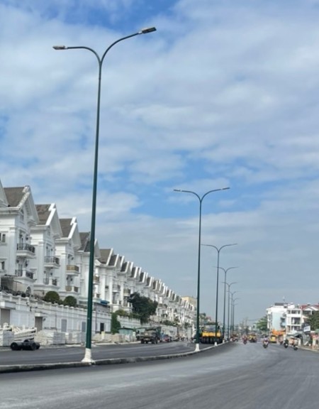 Cho thuê biệt thự 2 mặt tiền – Đường Dương Quảng Hàm (34m) và mặt tiền CityLand