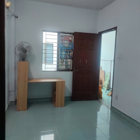 Cho thuê phòng trọ phường 17, Bình Thạnh, 12m2, 2.9 triệu , đường Phan Văn Hân
