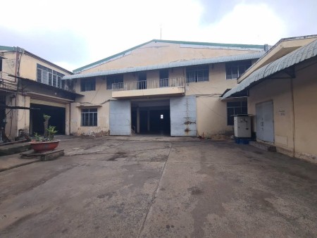 Cho Thuê kho, Xưởng 2400m 1/ QL1A Đông Hưng Thuận, Quận 12