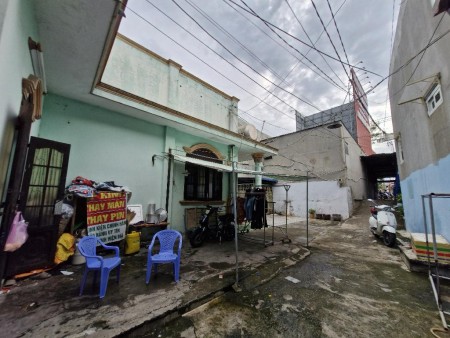 Mặt tiền kinh doanh cực vip, ngay mũi tàu QL1K, ngang 11m, nở hậu, 725m²; 57 tỷ