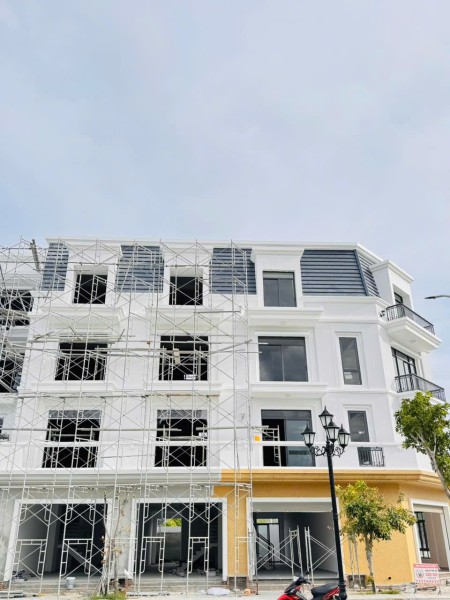 Đi đến slide 6