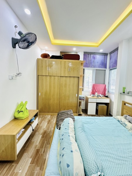 Đi đến slide 4