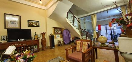HOT - NHÀ ĐẸP KHƯƠNG HẠ - GẦN Ô TÔ TRÁNH - 5 TẦNG GIÁ CHỈ 8.5 TỶ