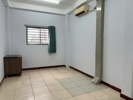 Chính chủ : Phòng trọ mặt tiền quận 3 - Cư xá Đô Thành ( giá từ 4,5 triệu)