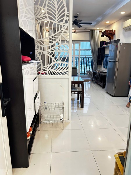 Cho thuê căn 2 PN Chung Cư 9view Full nội thất giá chỉ 10tr/tháng vô ở ngay