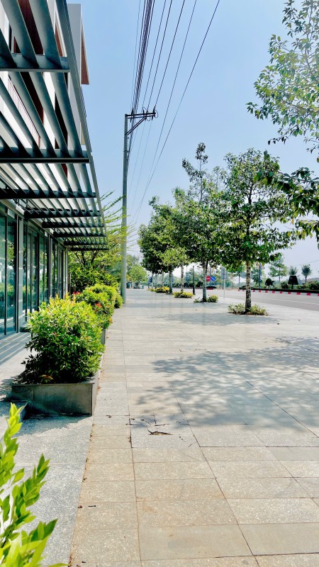 Đi đến slide 6