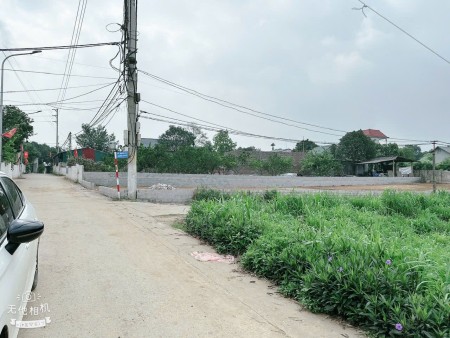 CẦN BÁN LÔ GÓC 2 MẶT TIỀN – THÔN MỒ ĐỒI, VÂN HÒA, BA VÌDiện tích: 657m², giá 8tr2/m2