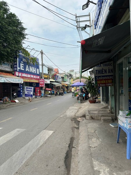 Cho thuê MBKD 50m2 đối diện Vạn Phúc City