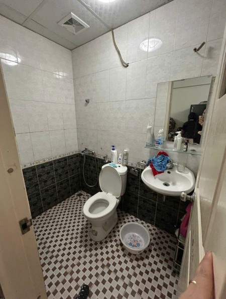 Chung cư Hoa Sen, Lạc Long Quân,Q11: 78m2, 2p ngủ, NT, 9tr5/th