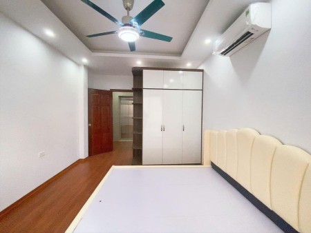 BÁN NHÀ VĂN PHÚ, OTO ĐỖ CỬA, 8.X TỶ