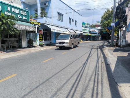 MẶT TIỀN KINH DOANH ĐA NGÀNH, GẦN NGÃ TƯ THỦ ĐỨC, 5,2X23, NỞ HẬU, CHỈ 11 TỶ.