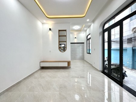 BÁN NHÀ QUẬN 1 - HXH TRẦN QUANG KHẢI - NGANG 4,15m - NHỈNH 9,4 $ (thương lượng)