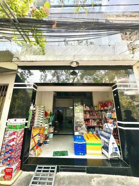 Kẹt tiền nên cô Tâm cần bán gấp căn nhà Bình Chánh - Giá 870 triệu