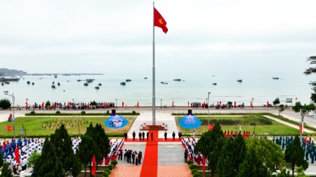 Đi đến slide 8