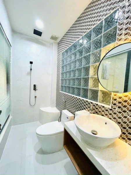 Sở hữu ngay nhà 2 lầu Phan Đăng Lưu – Sổ hồng riêng – Giá tốt chỉ 3.35 tỷ