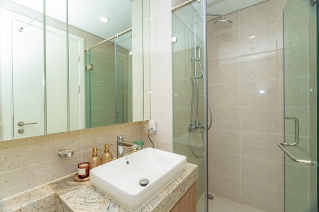 The Ninety Complex - Đẳng cấp giữa lòng thủ đô