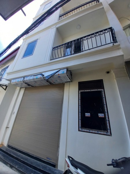 Bán nhà 5 tầng Trạm Trôi, Hoài Đức 46m2, MT: 5m. Giá: 4,55 tỷ