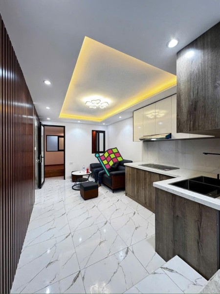 Bán nhà ngõ 67 Thái Thịnh – Trung tâm Đống Đa – Ô tô vào nhà – Kinh doanh siêu đỉnh